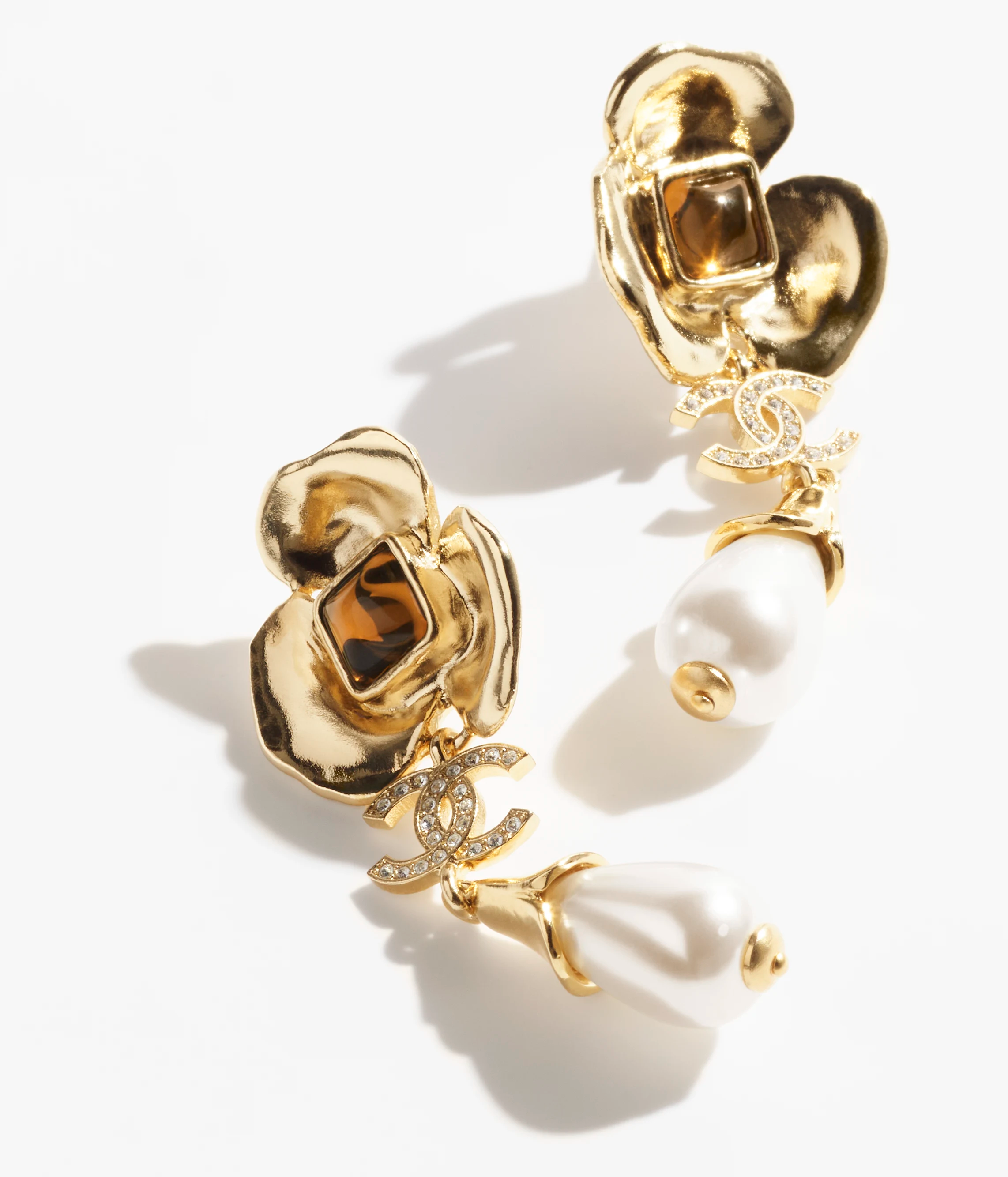 PENDANT EARRINGS