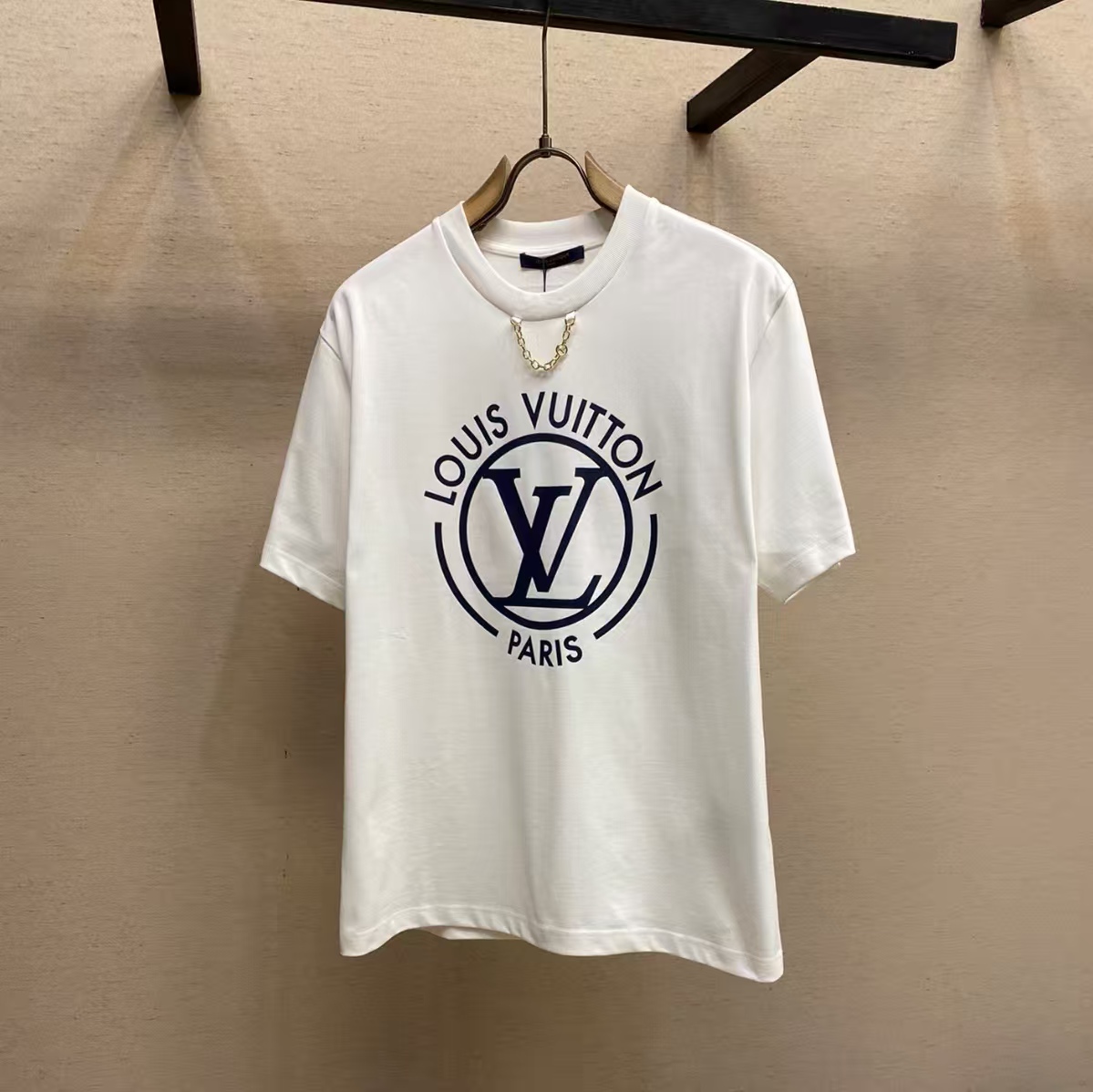 LV