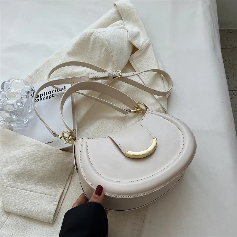 Luna Shoulder Bag