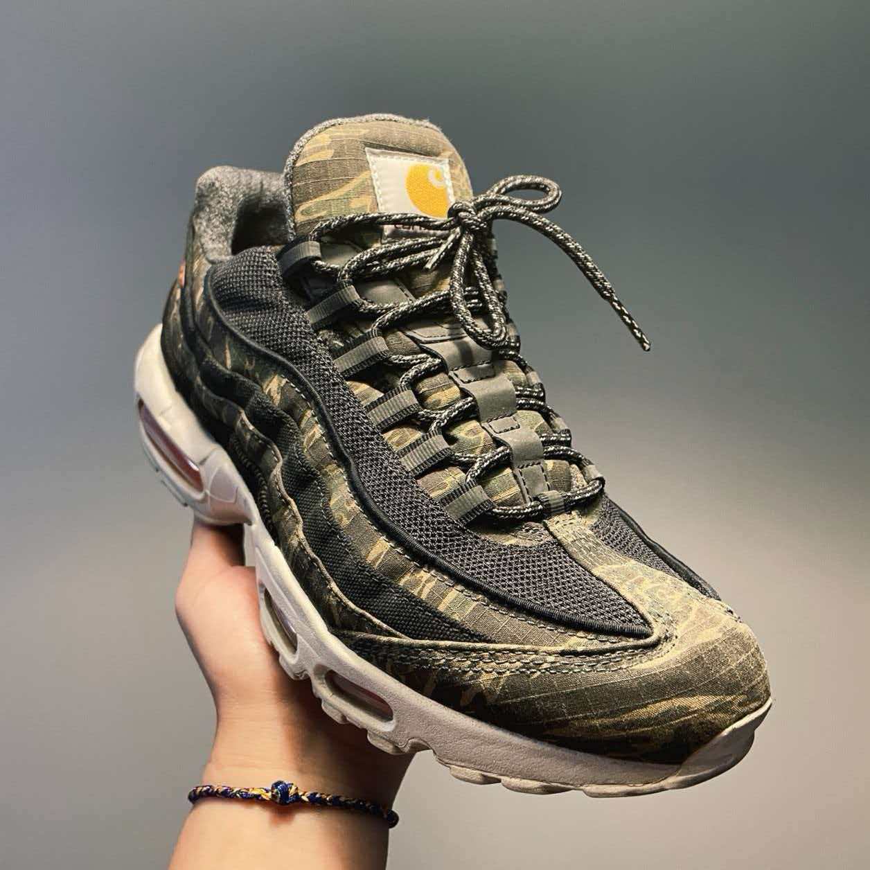 Carhartt WIP × Nike Air Max 95 