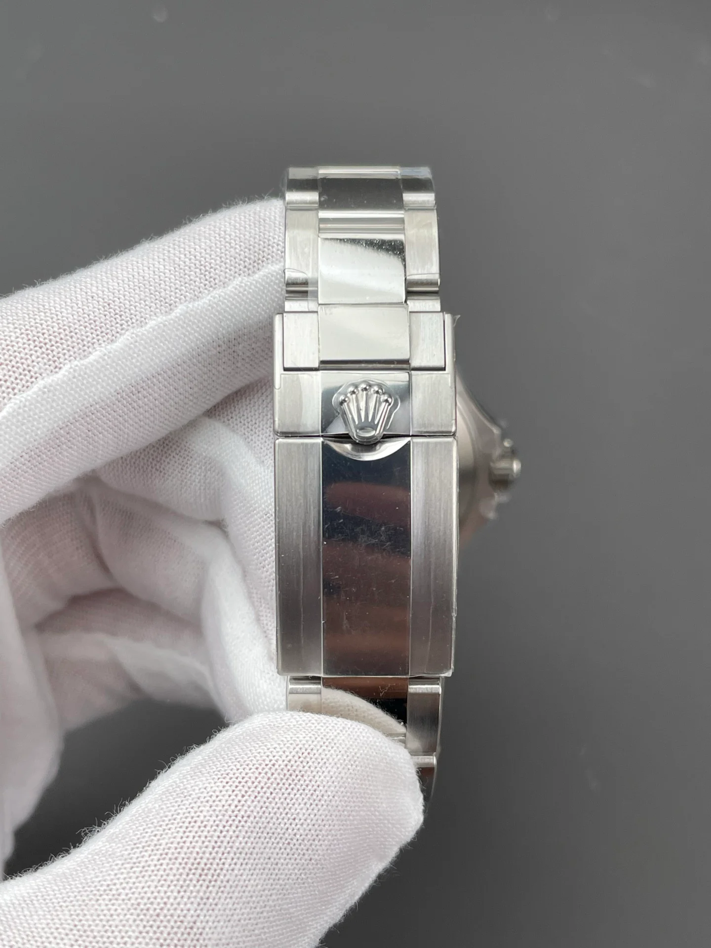 Grey Yacht-Master