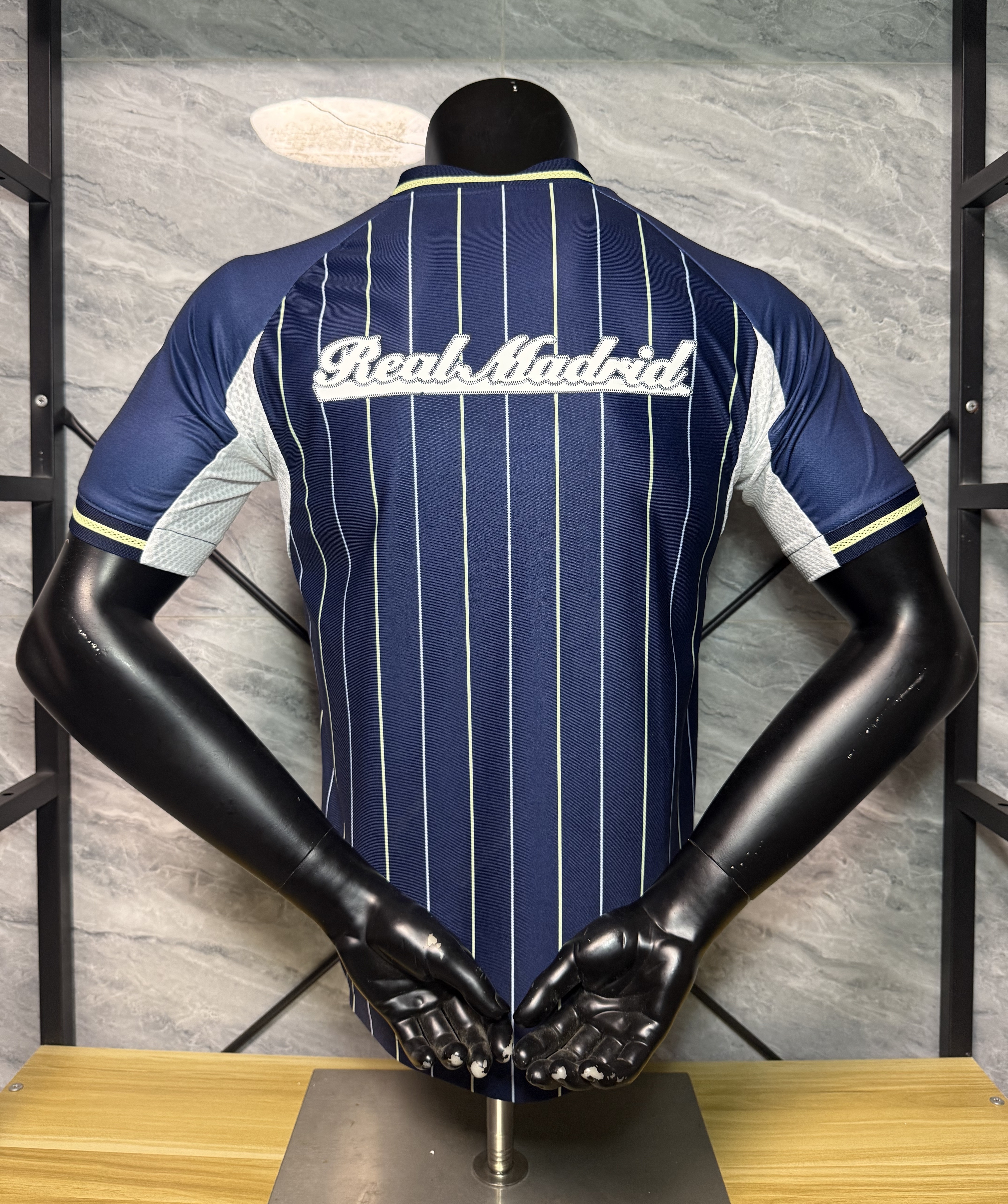 Real Madrid Authentic Soccer Jersey US Pack Shirt 2025/26