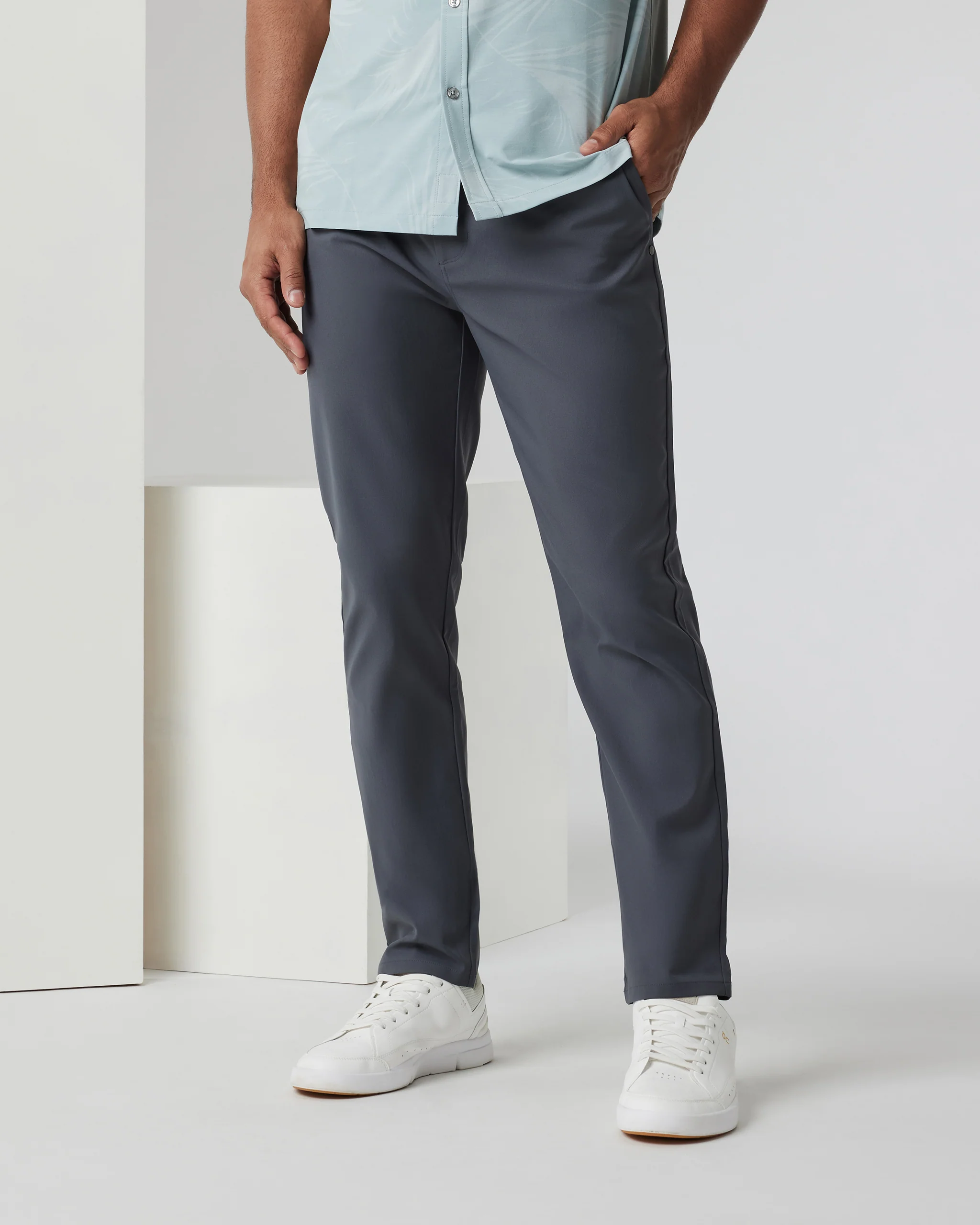 Cascade Tech Chino Pant Athletic Slim Fit 32\