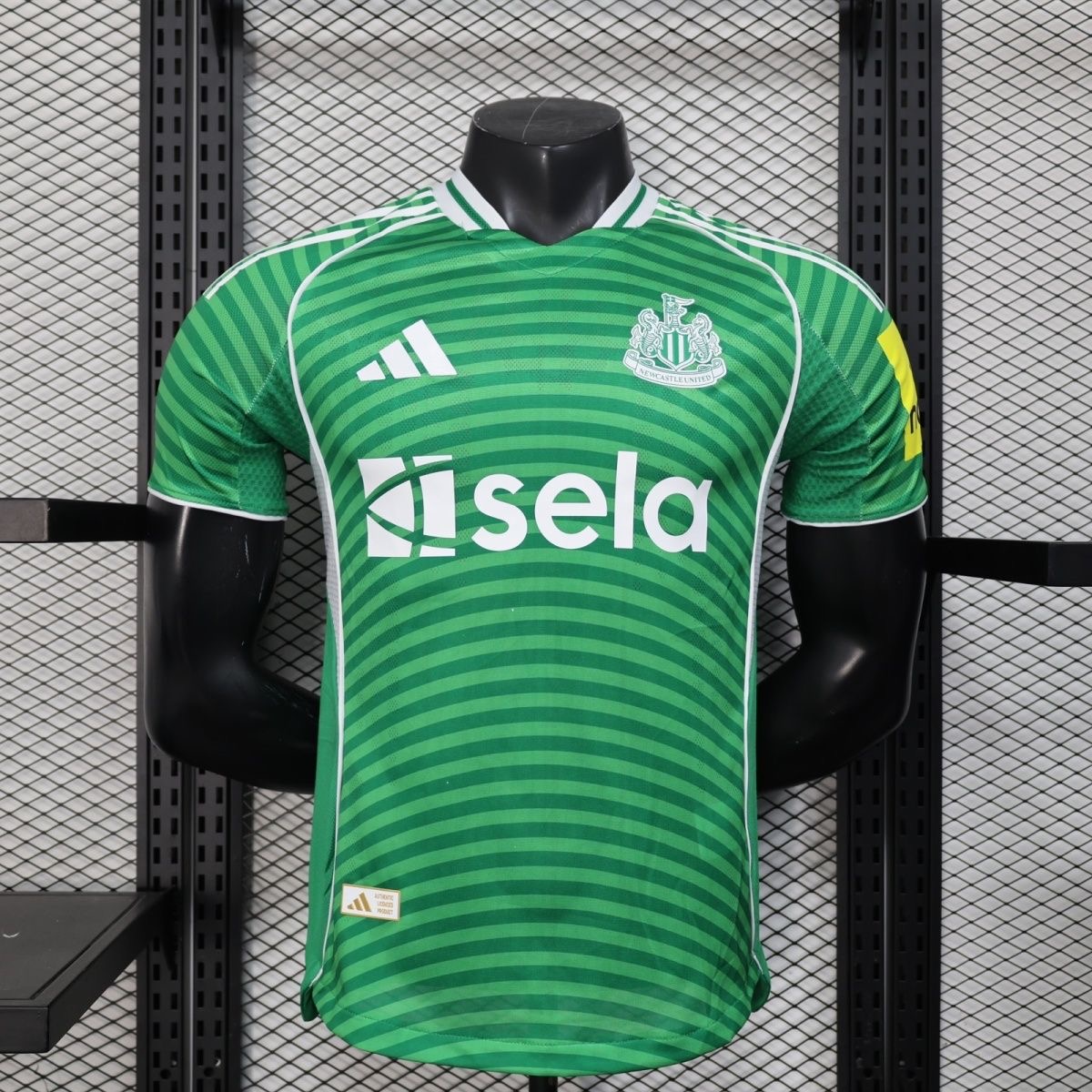 Newcastle United Authentic Football Jersey Away Shirt 2025/26