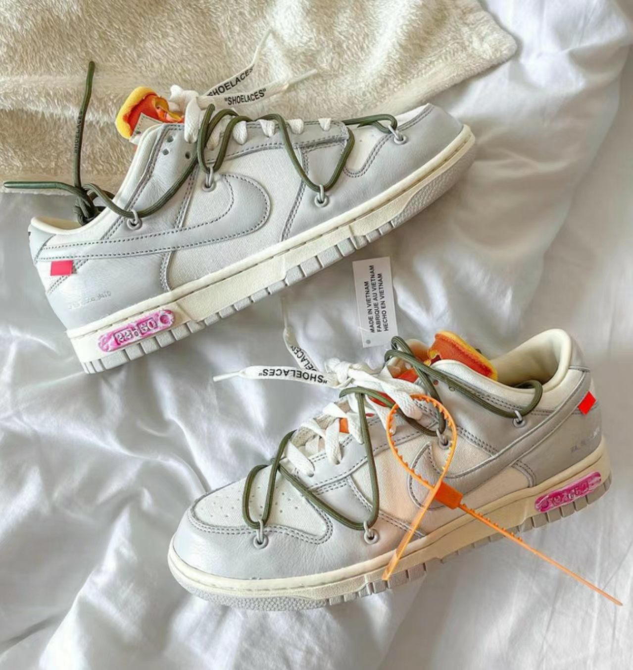 Off-White x Nike Dunk Low Lot 4 of 50 Grey Orange