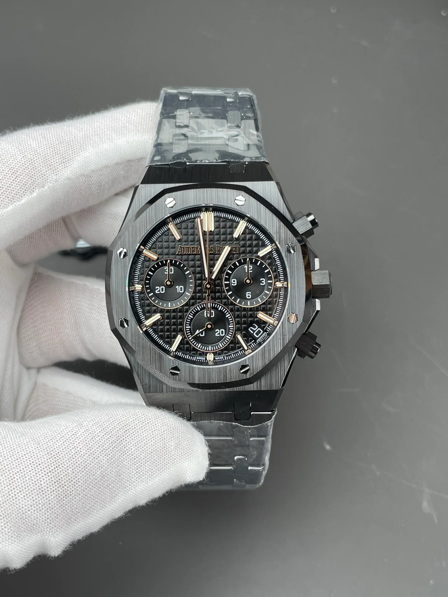 Royal Oak 26240 Black Ceramic