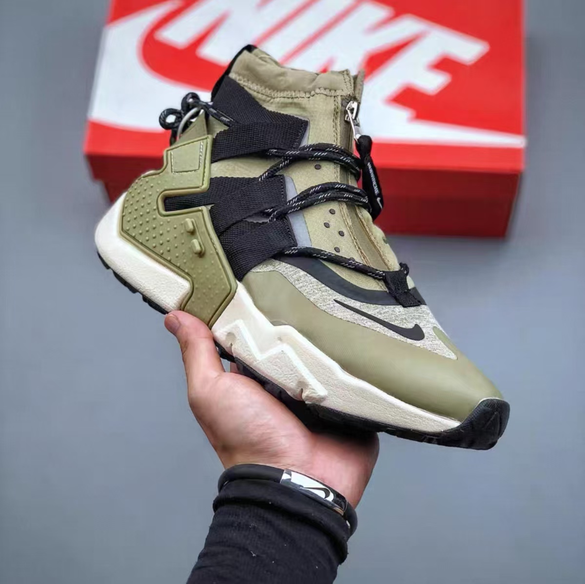 Nike Air Huarache Gripp