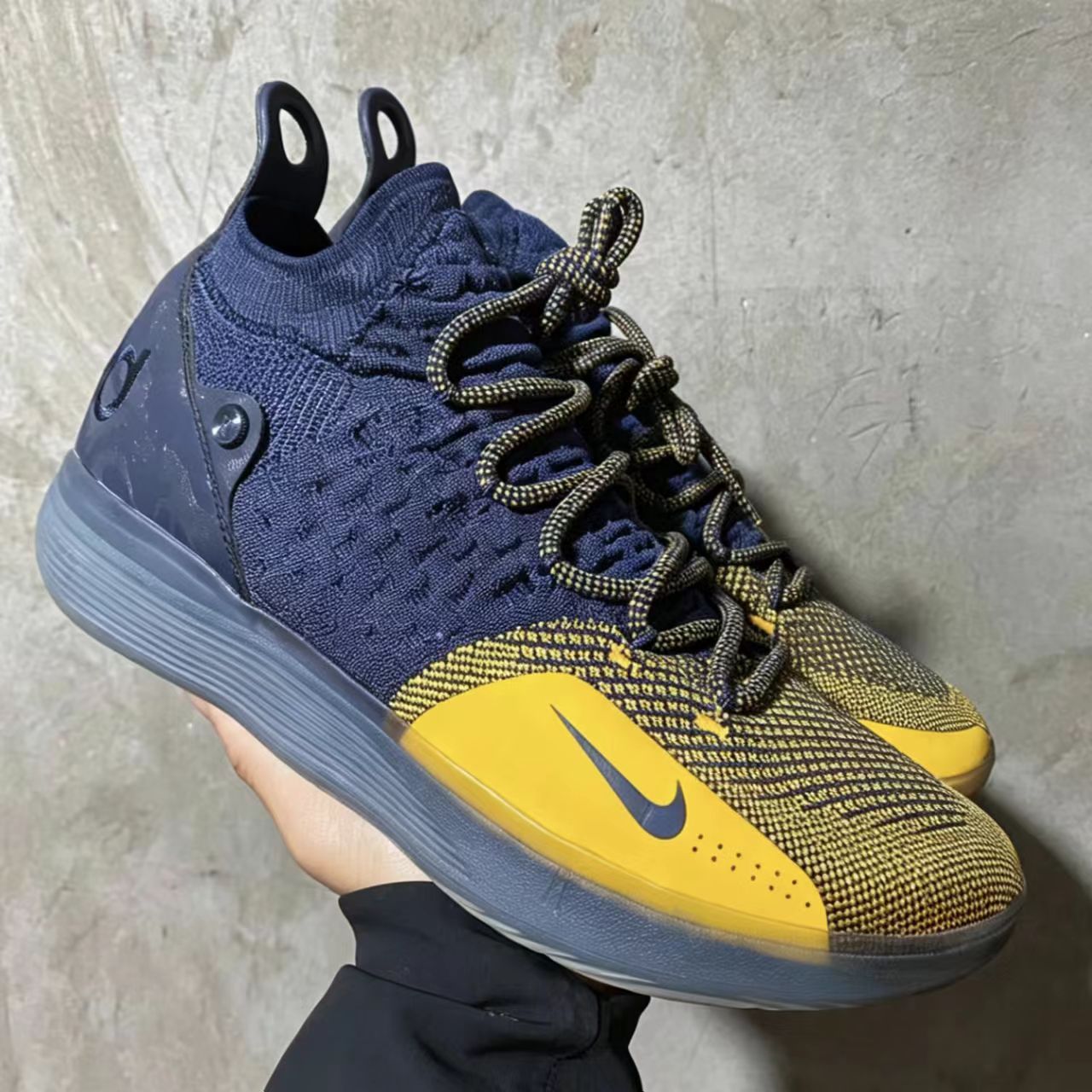 Nike Zoom KD 11 EP 'Gold Be True'