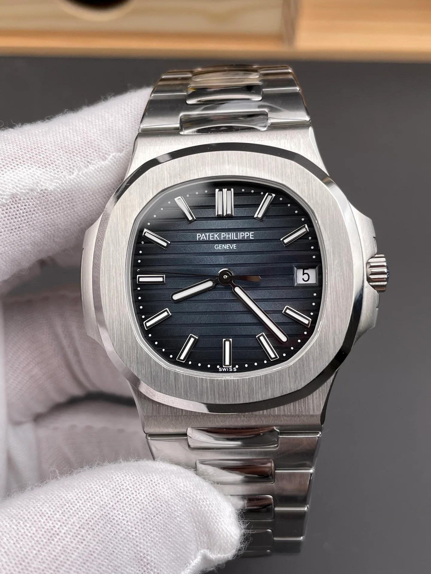 Nautilus 5711 Blue Dial