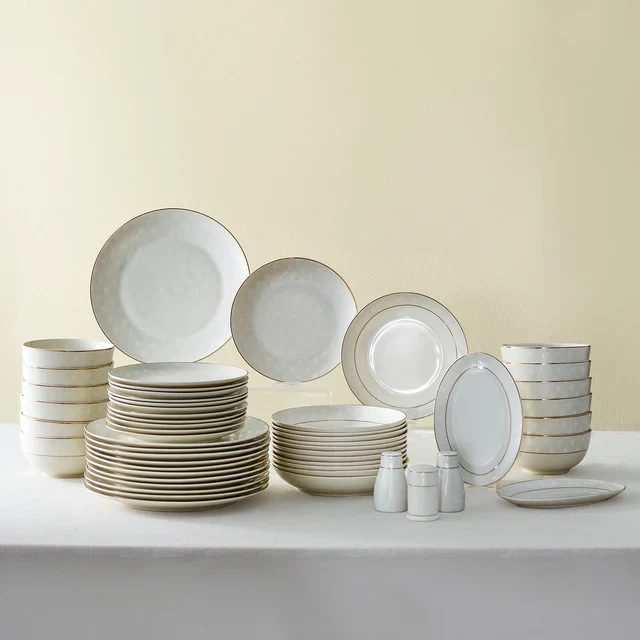 Karaca Elegance Bone Mandarin Service de table 53 pièces pour 12 personnes Or
