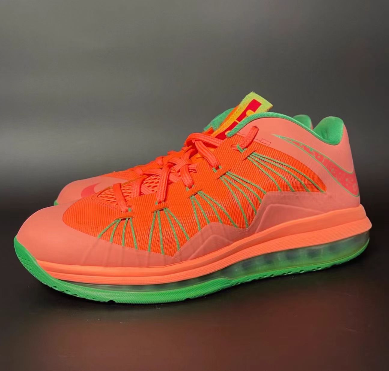 Nike LeBron X Low 