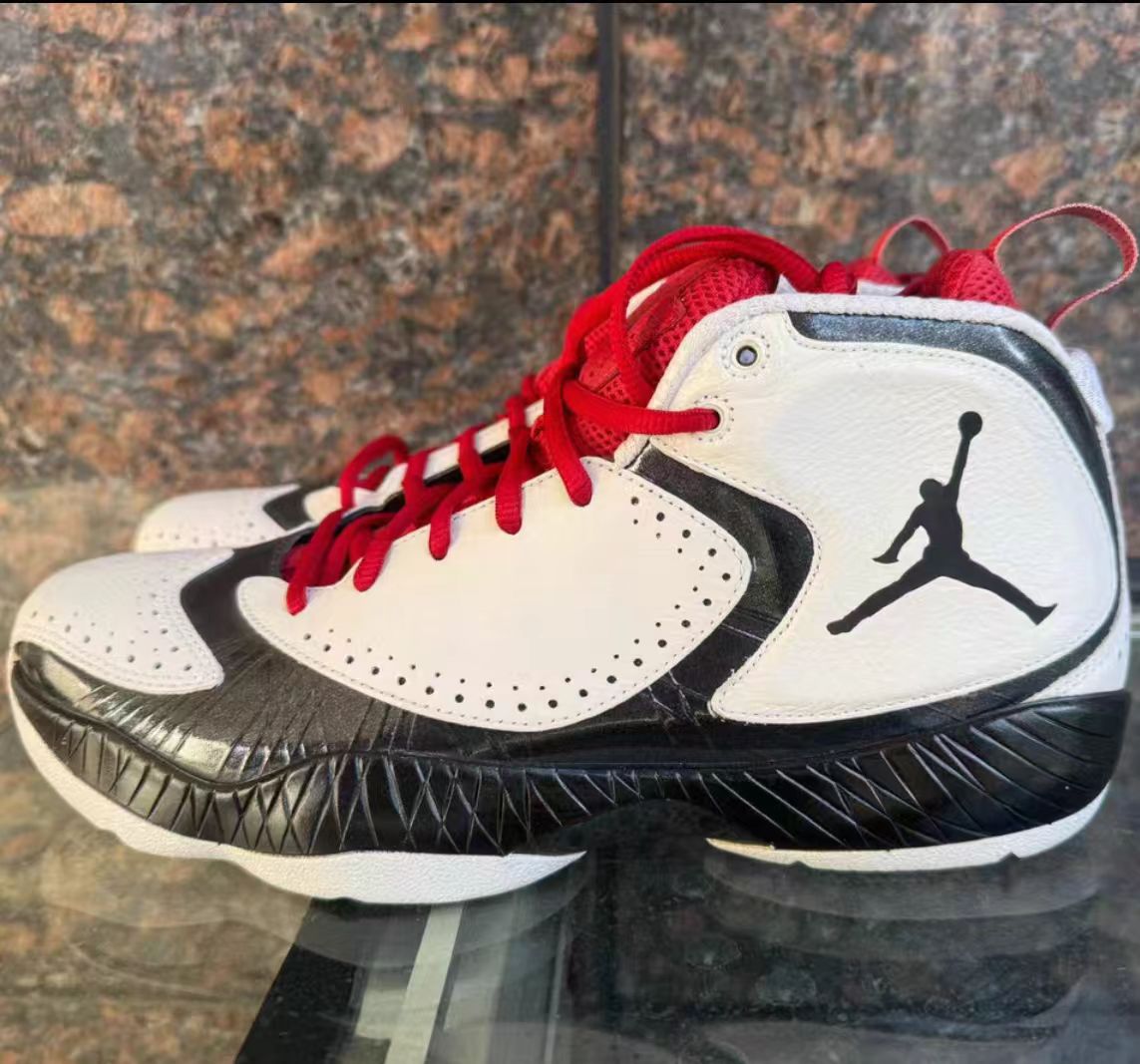 Air Jordan 2012 "White/Black/Varsity Red" (Single System)