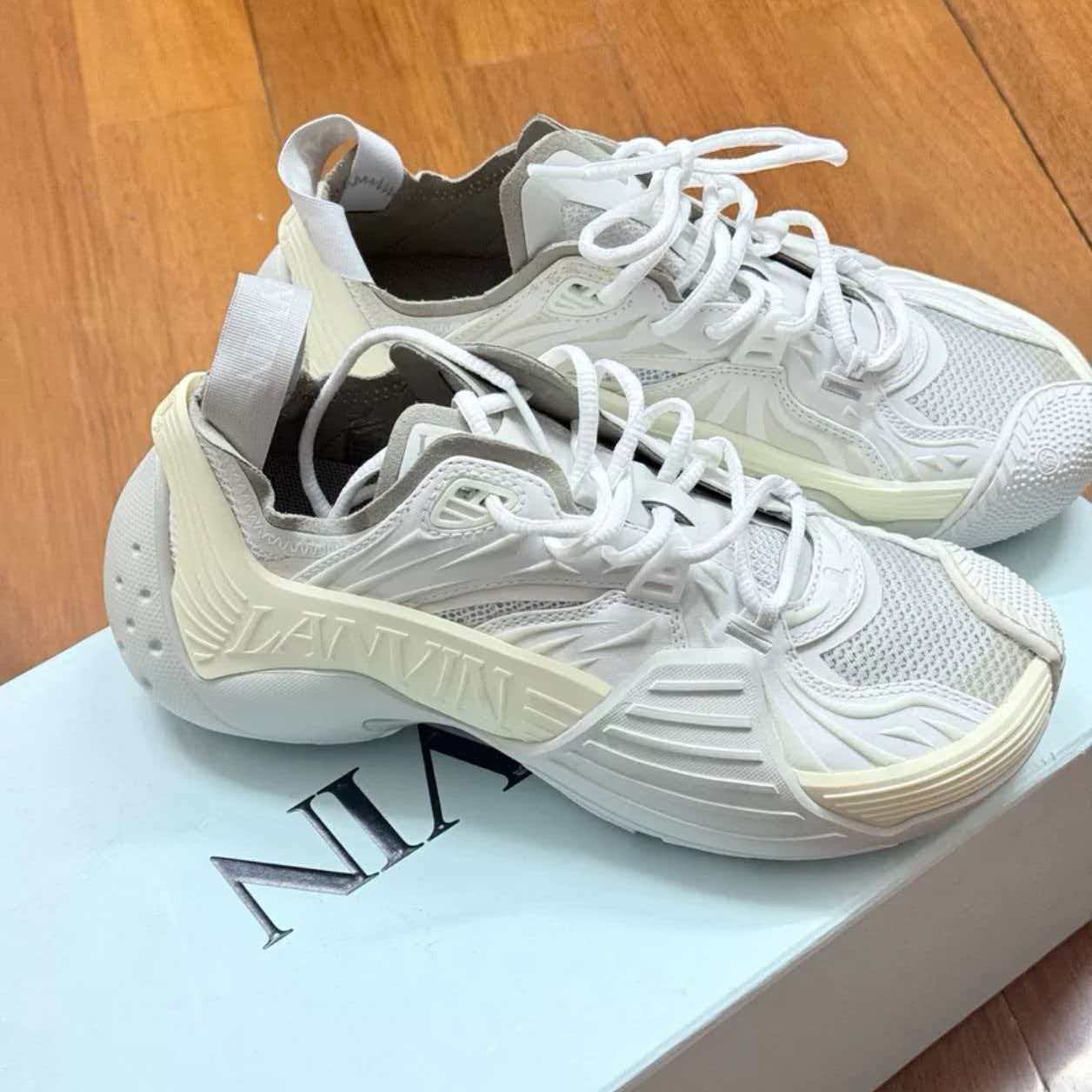 LANVIN Flash-X Low-Top Sneakers 