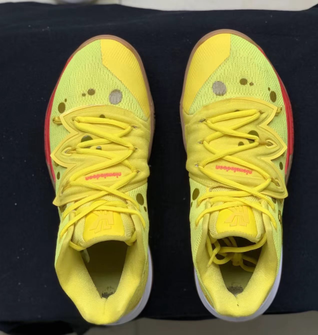Nike Kyrie 5 x SpongeBob SquarePants "SpongeBob"