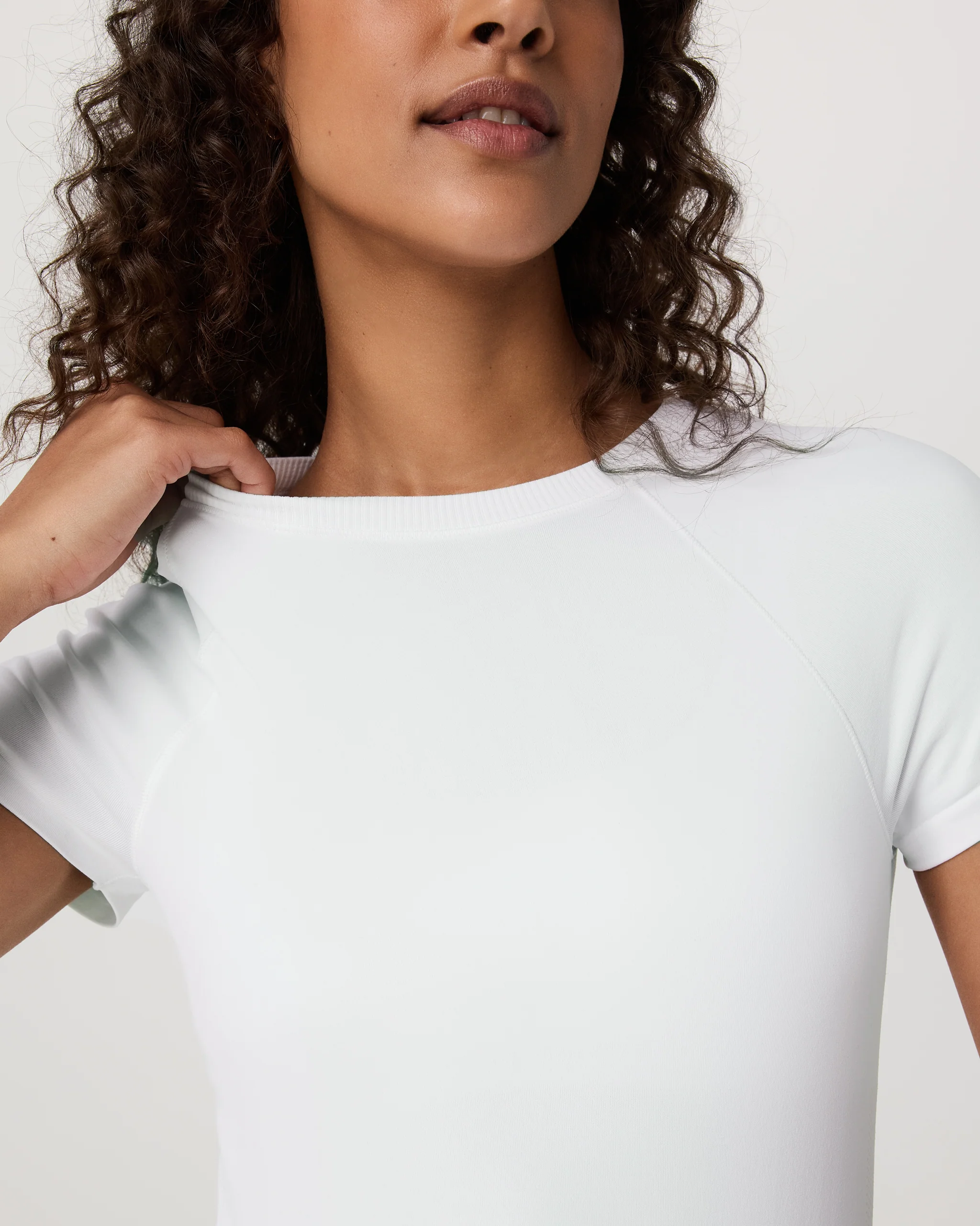 Short Sleeve Seamless Surge Tee
