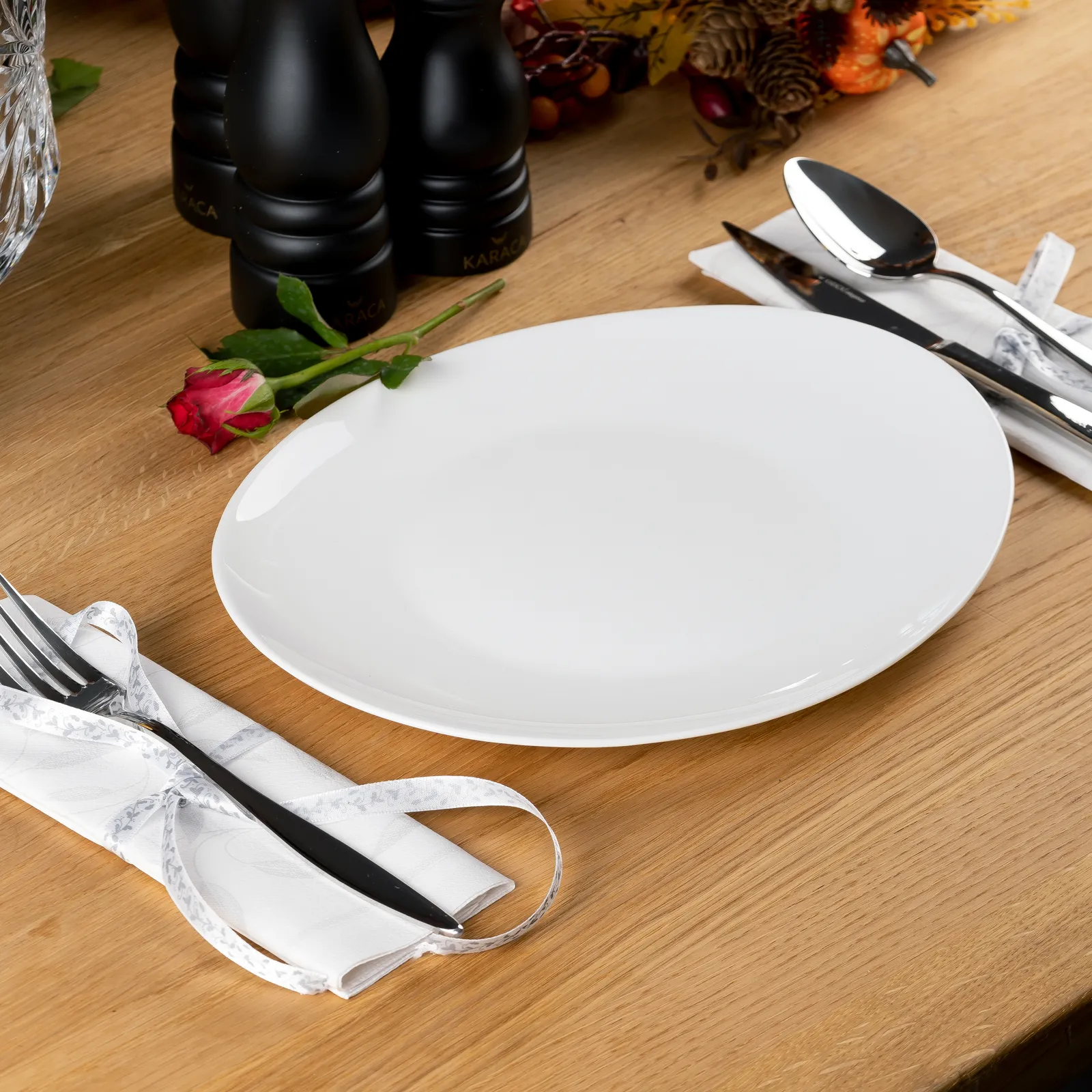 Service de table en verre opale Karaca White Pure, 24 pièces pour 6 personnes