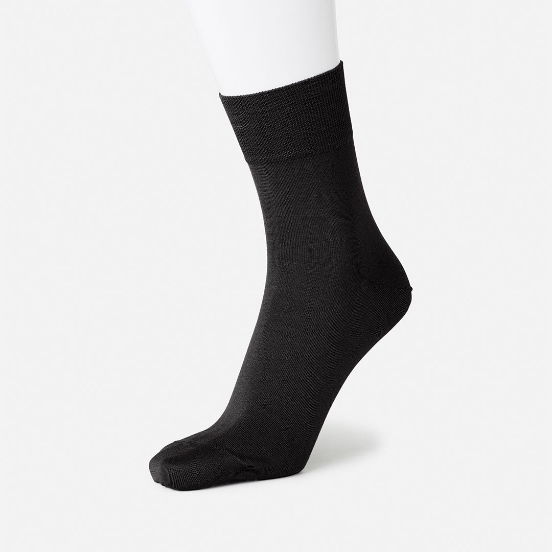 062130558 Classic Fine 220N Short Socks L