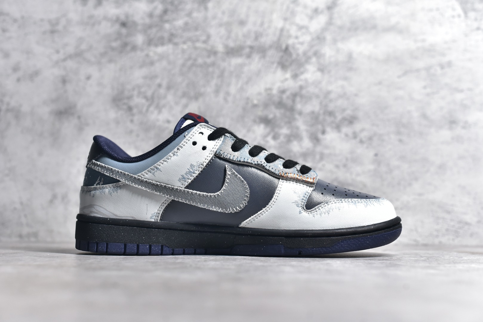 DUNK LOW FV8106-181