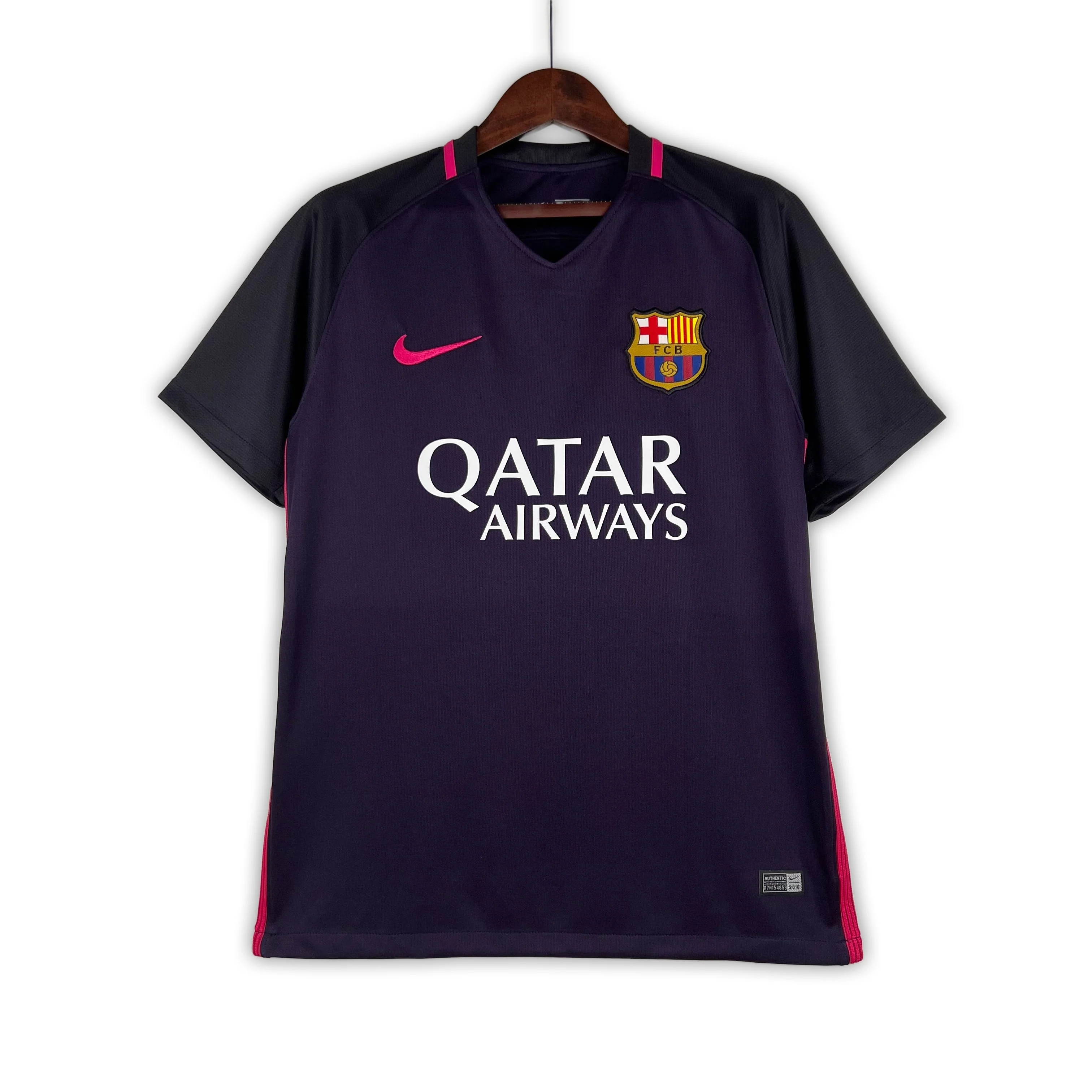 Barcelona 2016/17 Away