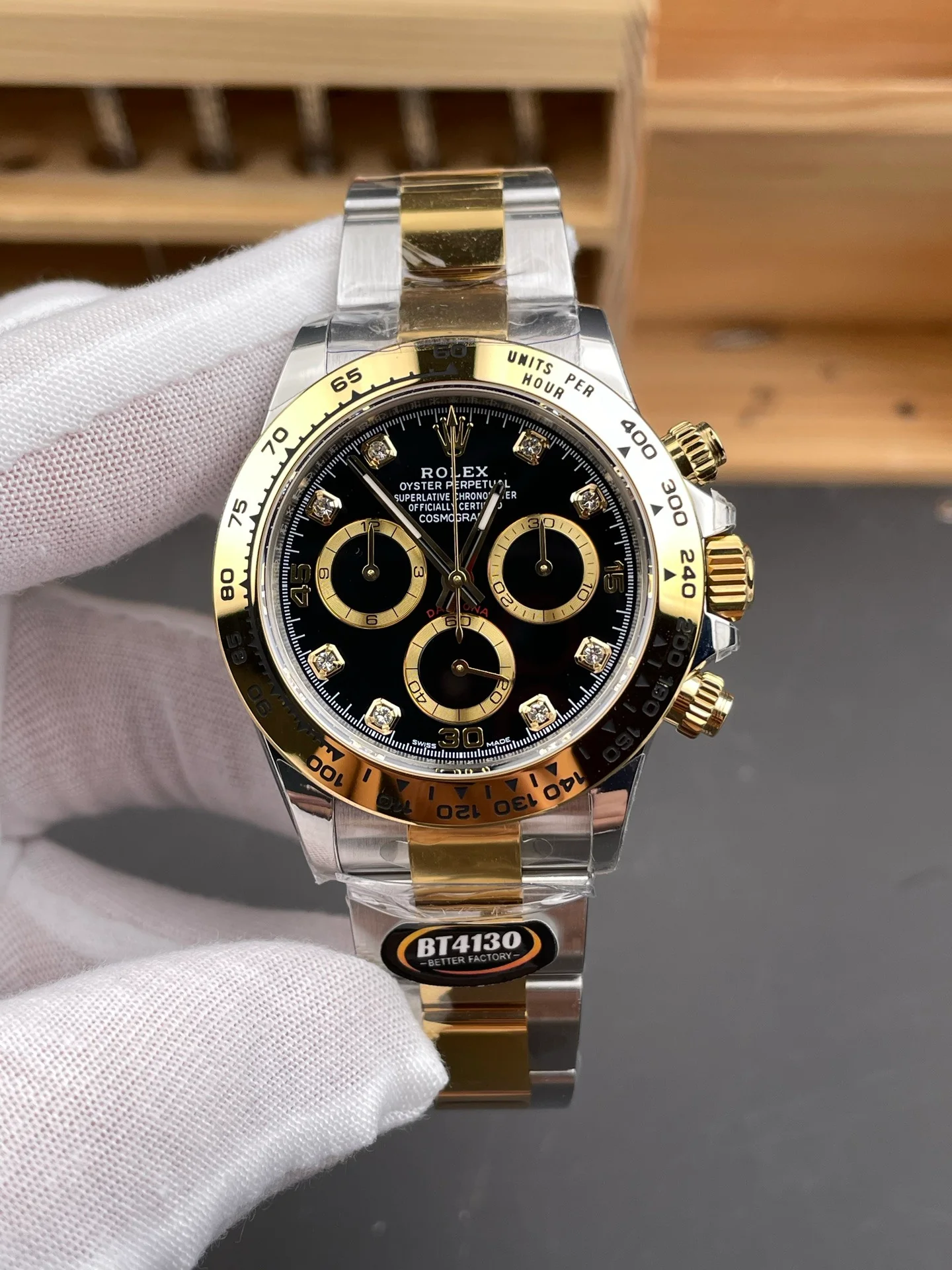 Two-Tone Daytona Diamond Markers