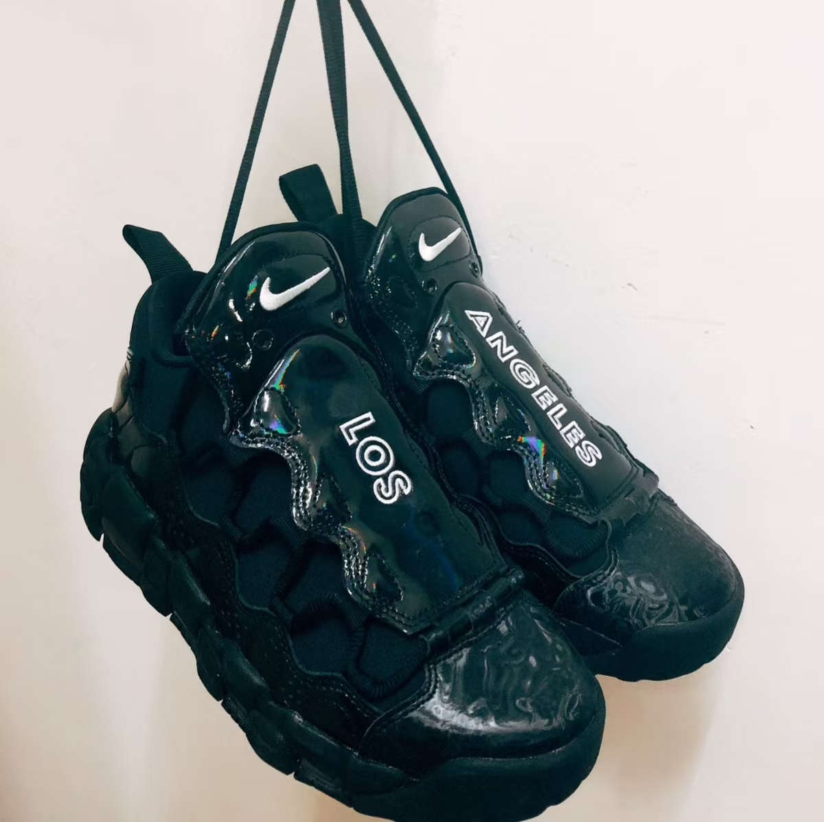 Nike Air Mroe Money 