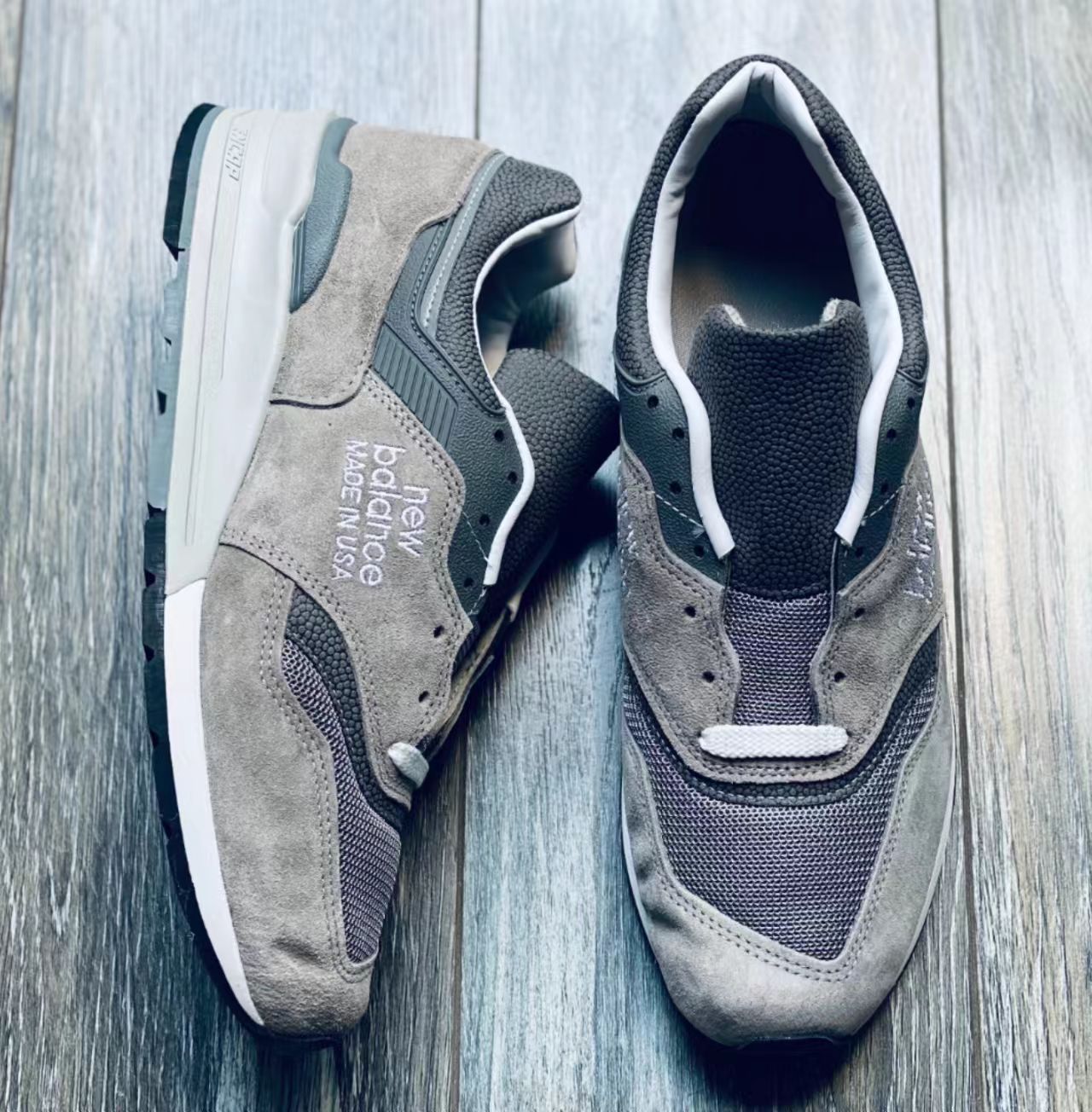 New Balance  997 