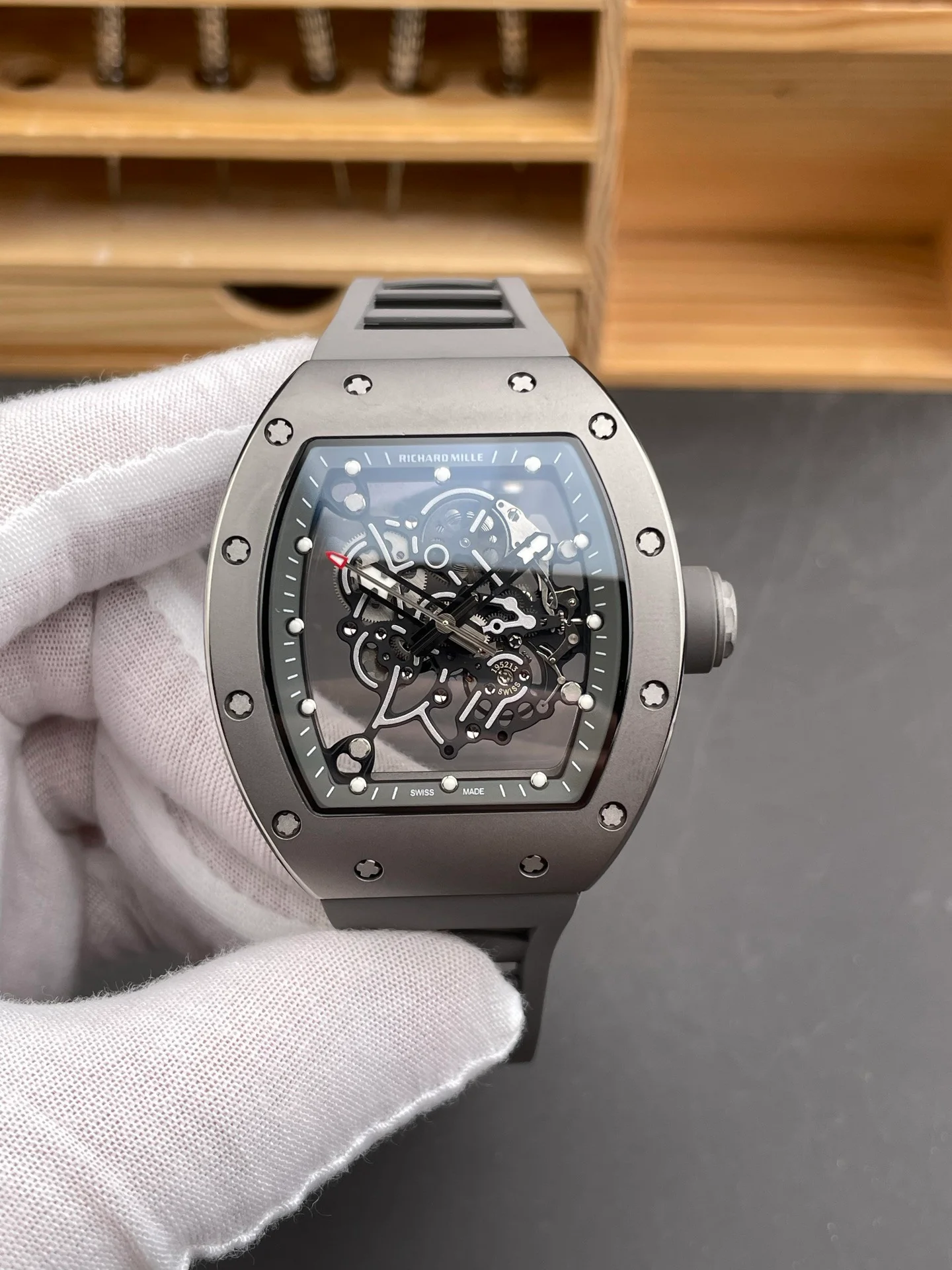 RM-055 