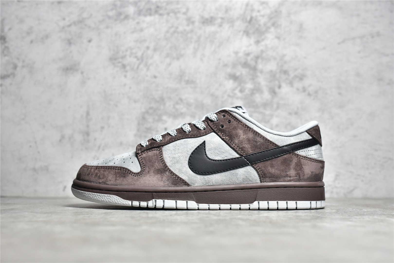 OTOMO KATSUHIRO X NIKE SB DUNK LOW “STEAMBOY OST” DD9606-123