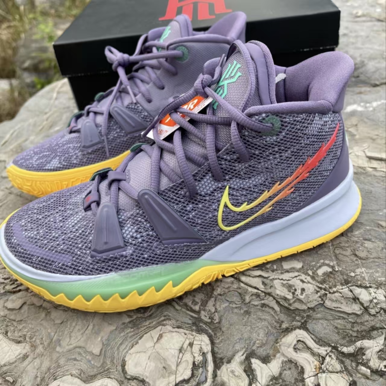 Nike Kyrie 7 