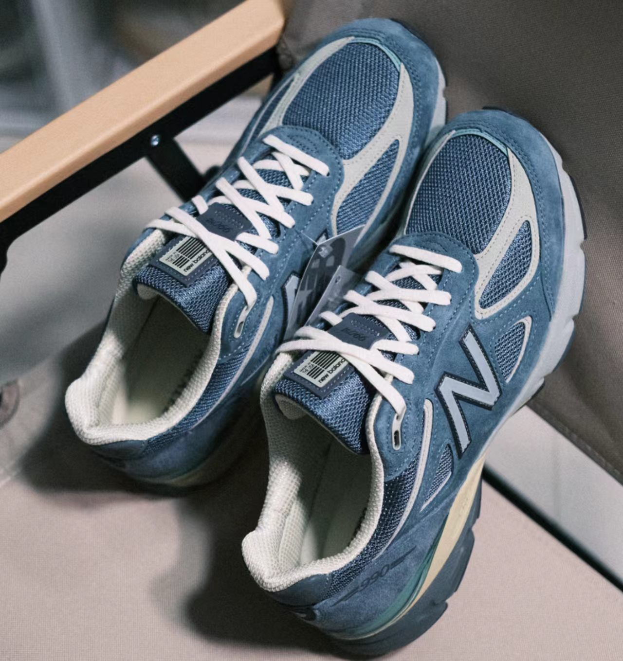 New Balance 990v4  Blue Green