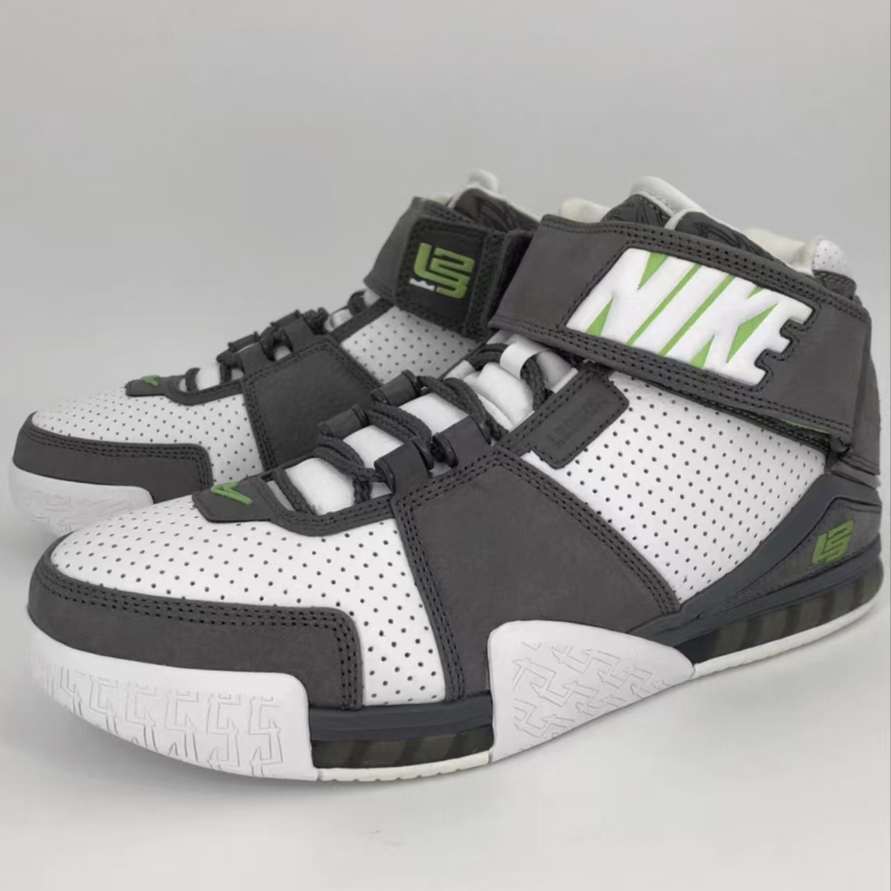 Nike Zoom LeBron 2 Colorway: White Dark Grey Green