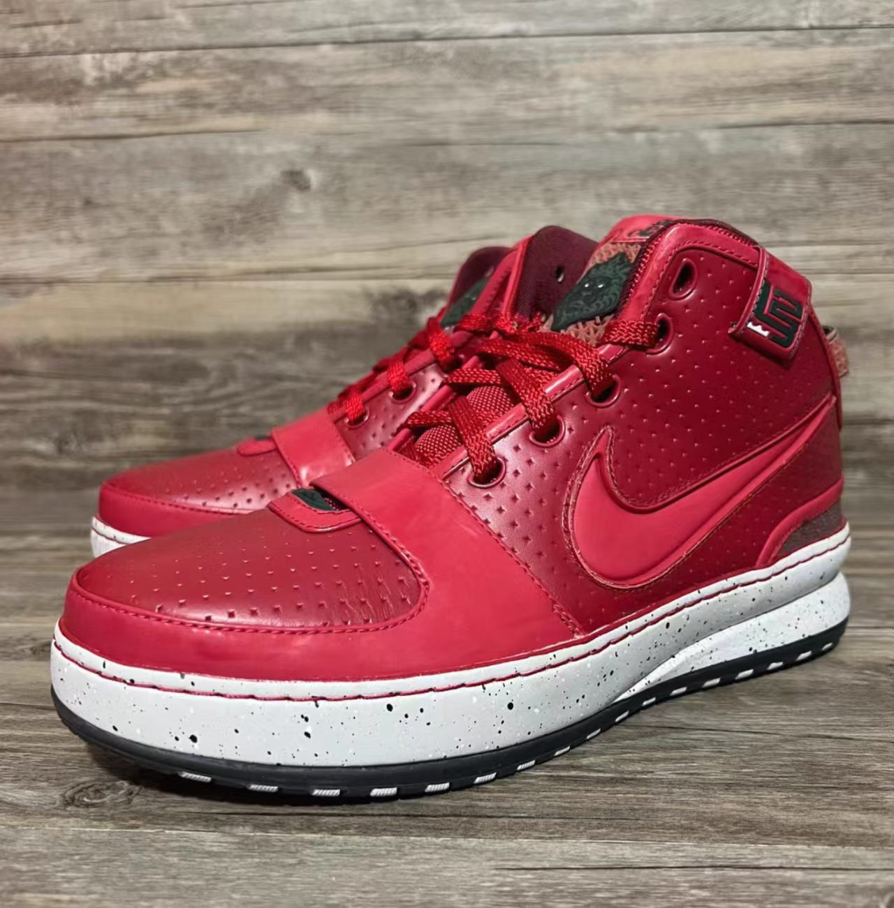 Nike Zoom LeBron 6 
