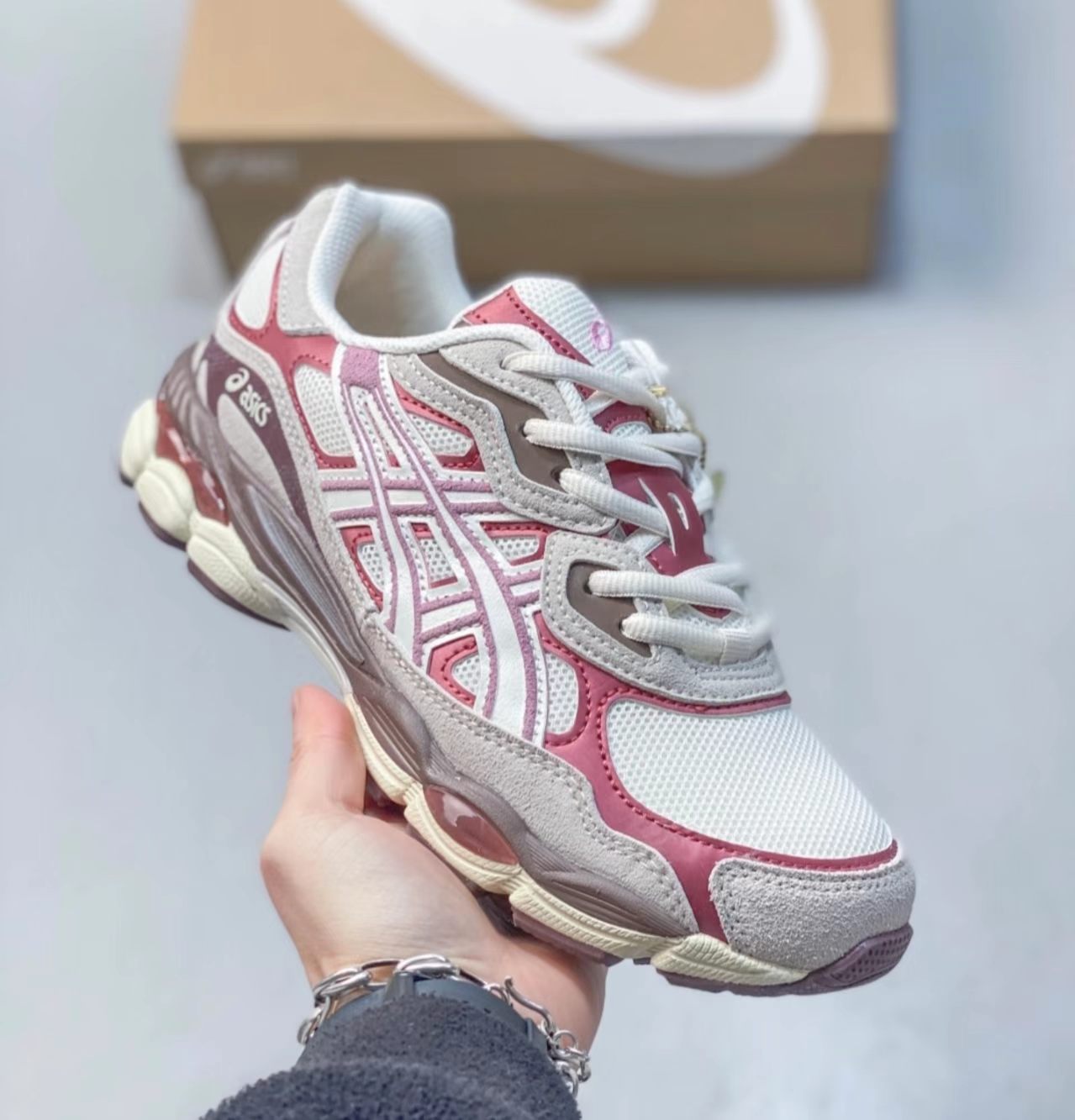 ASICS Gel-Nimbus Cream Pink Burgundy Brown