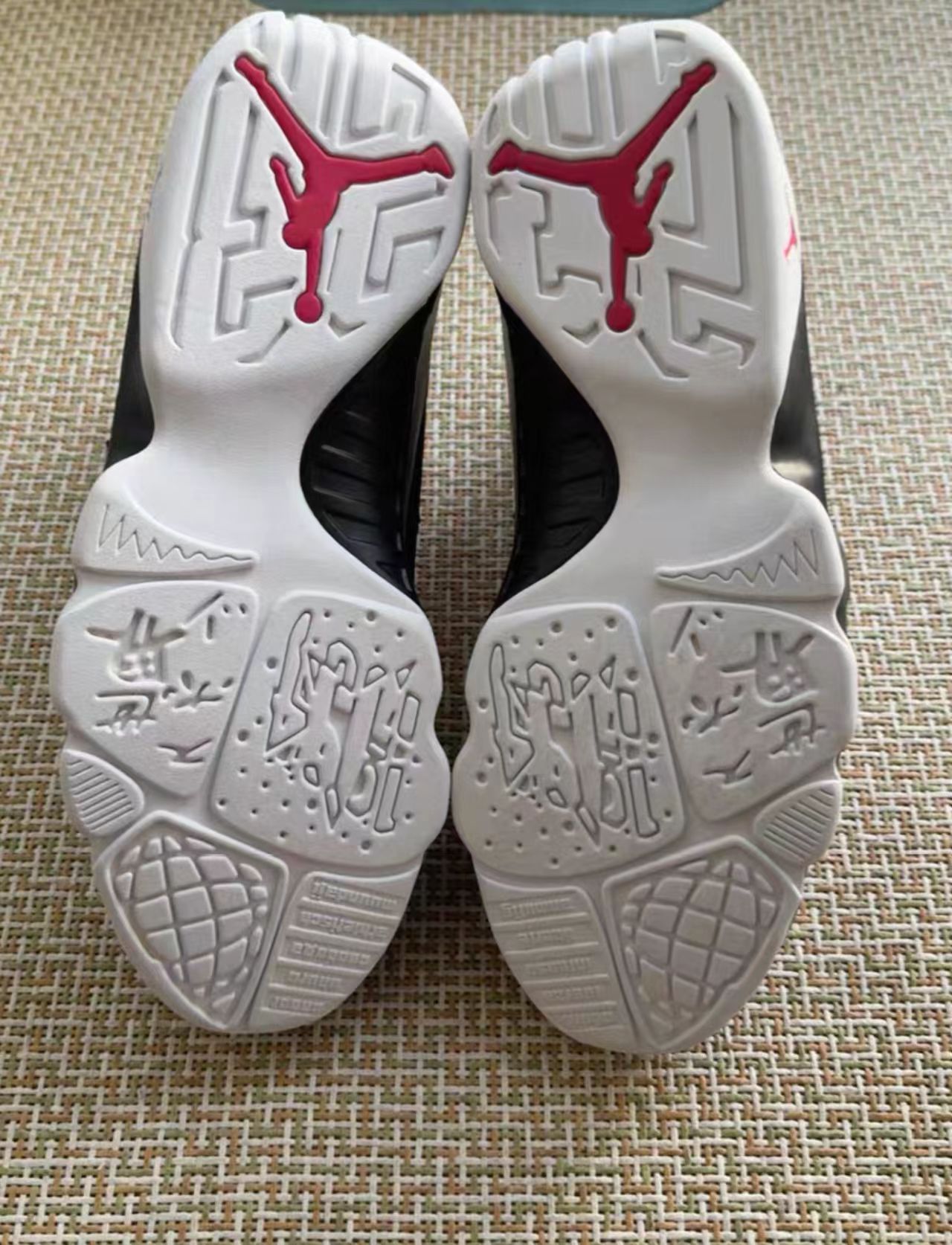 Air Jordan 9 Retro "Space Jam"