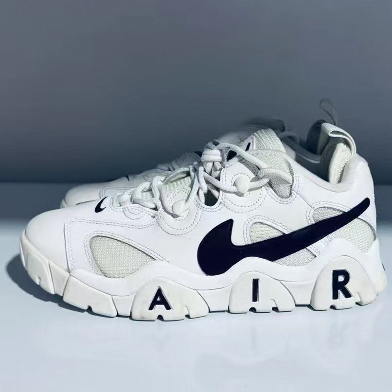 Nike Air Barrage Low 