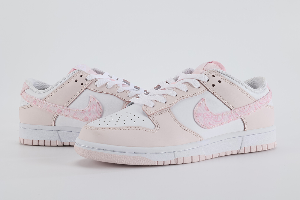 Dunk Low Pink Paisley