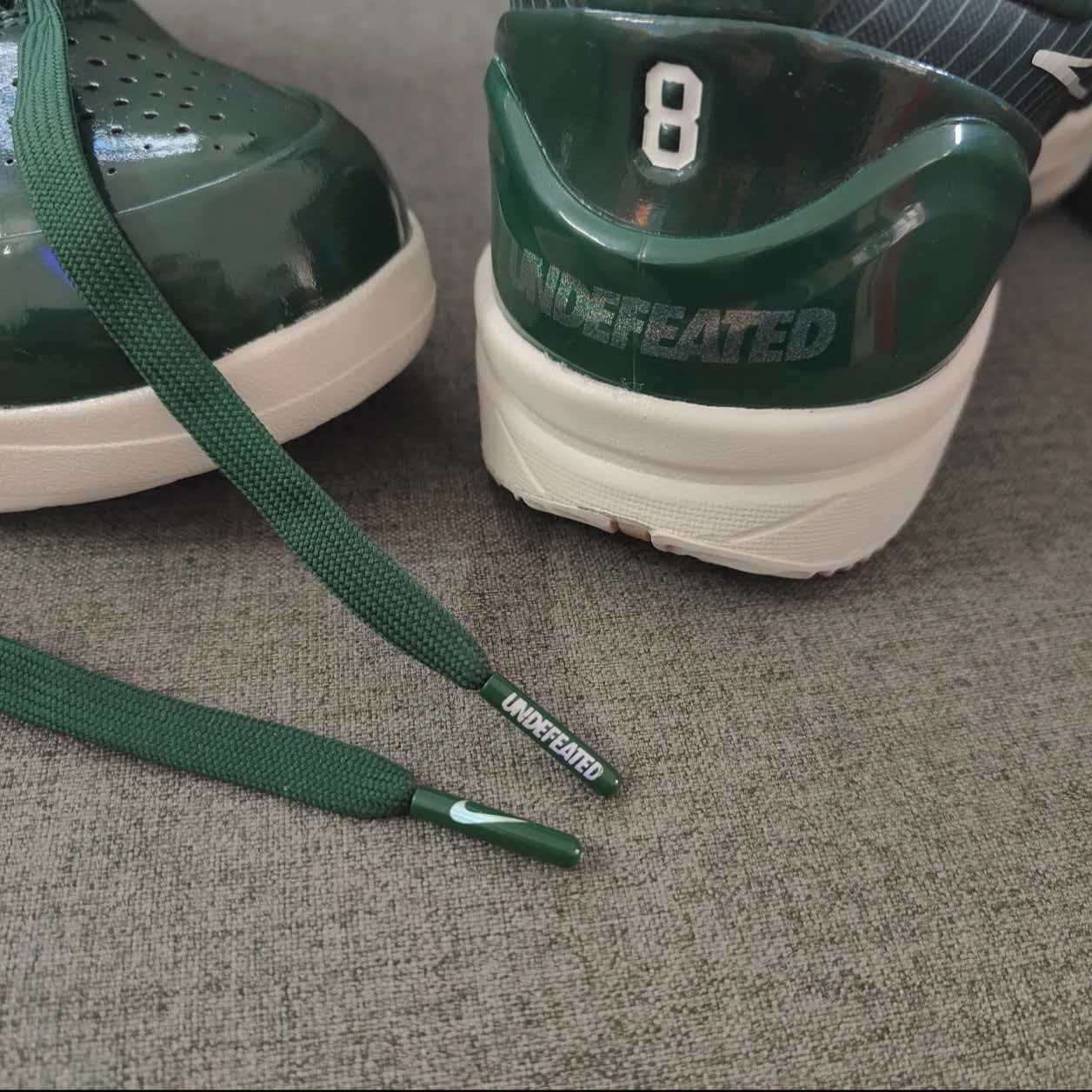 Nike Zoom Kobe 4 Protro x Undefeated 