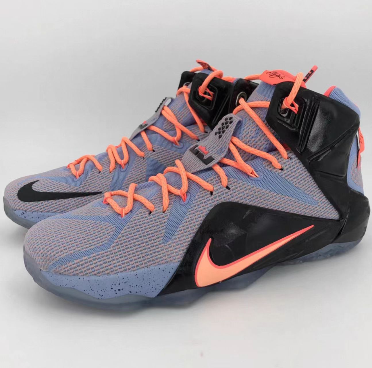 Nike LeBron 12 Easter