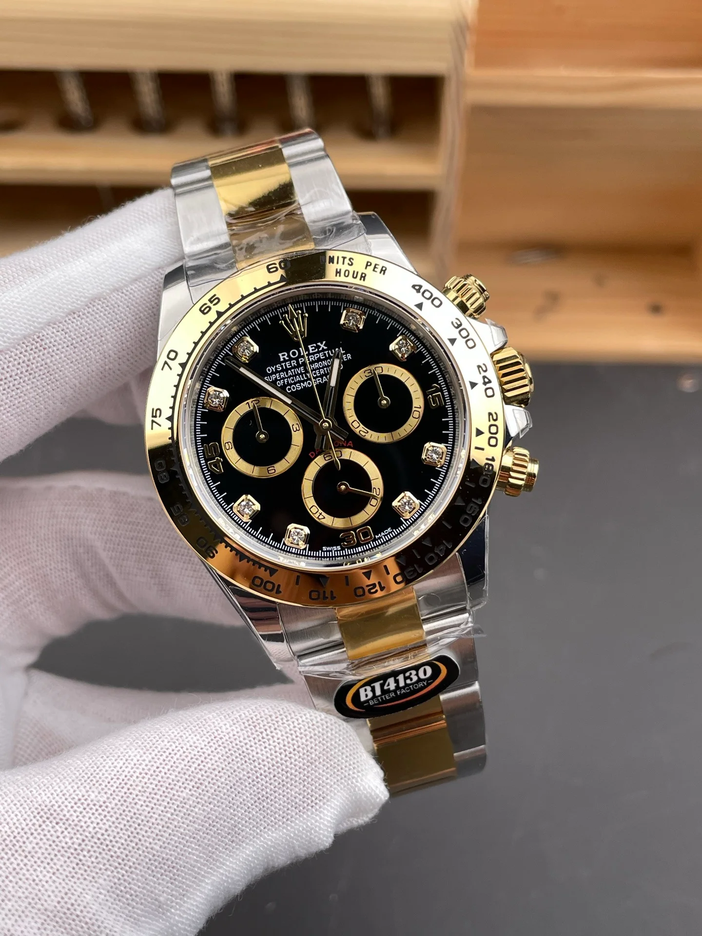 Two-Tone Daytona Diamond Markers