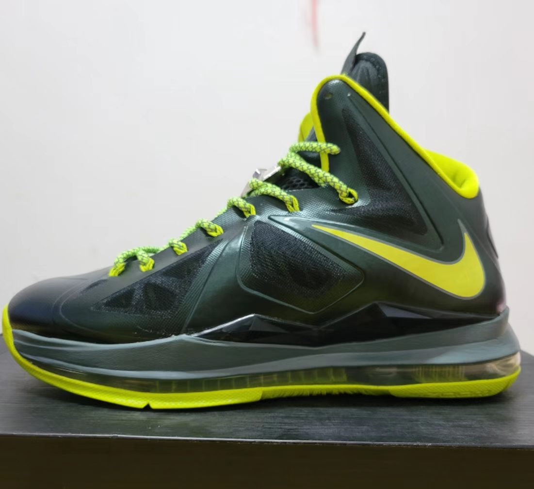 Nike LeBron 10 'Dunkman'