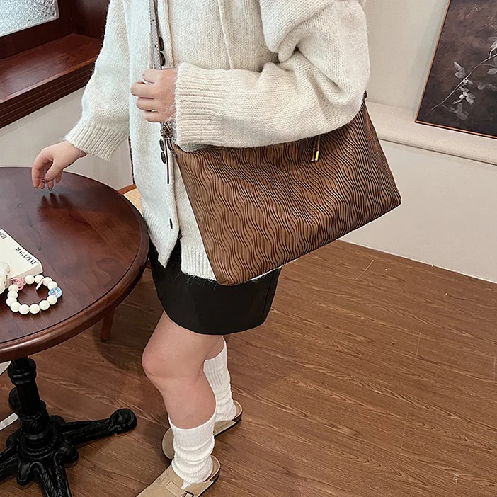 Riviera Shoulder Bag