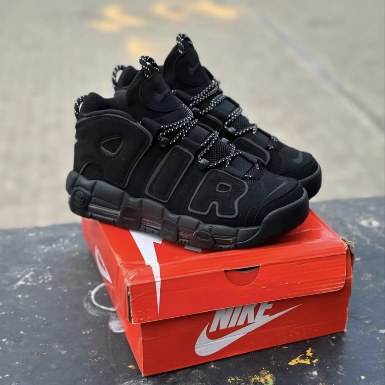 Nike Air More Uptempo