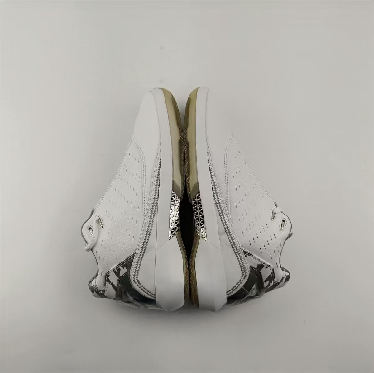 Air Jordan 22 Low OG "White/Stealth Grey"