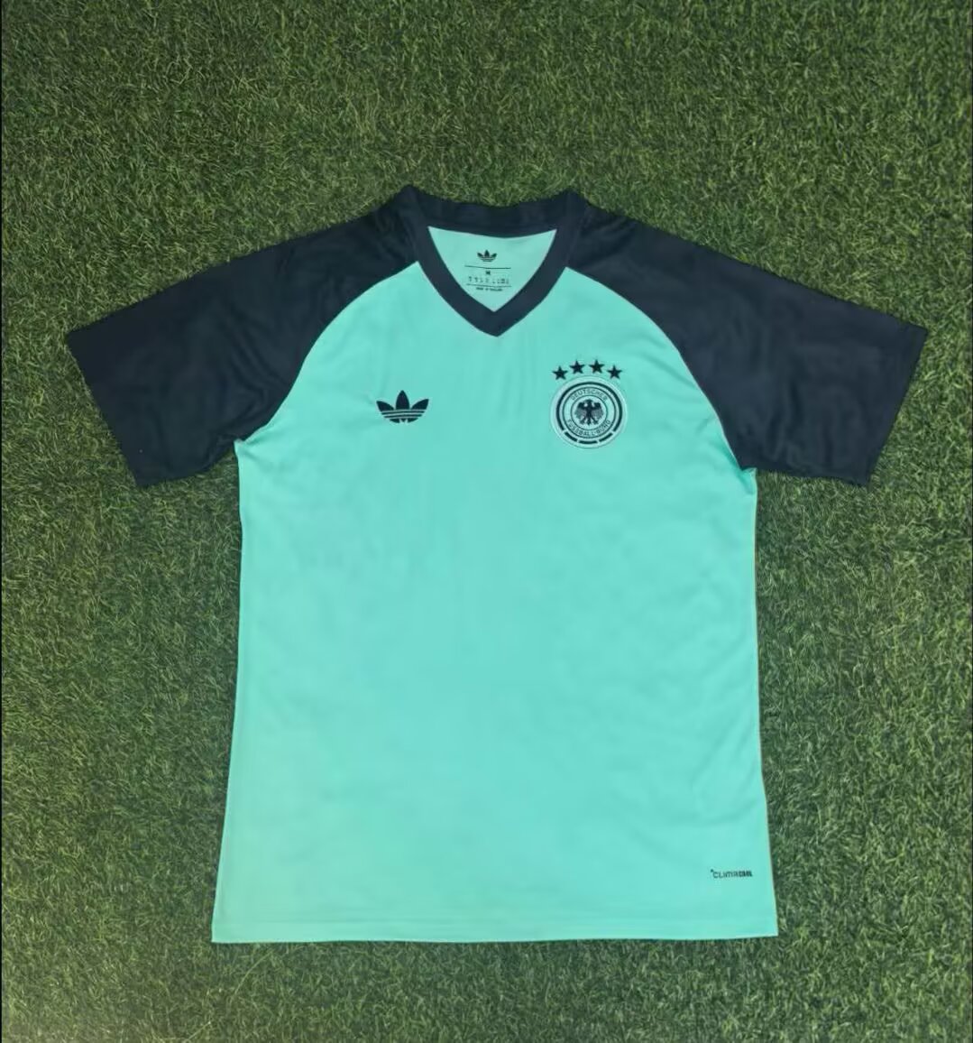 2026 Germany Pre-Match Training Uniform Green Shirt