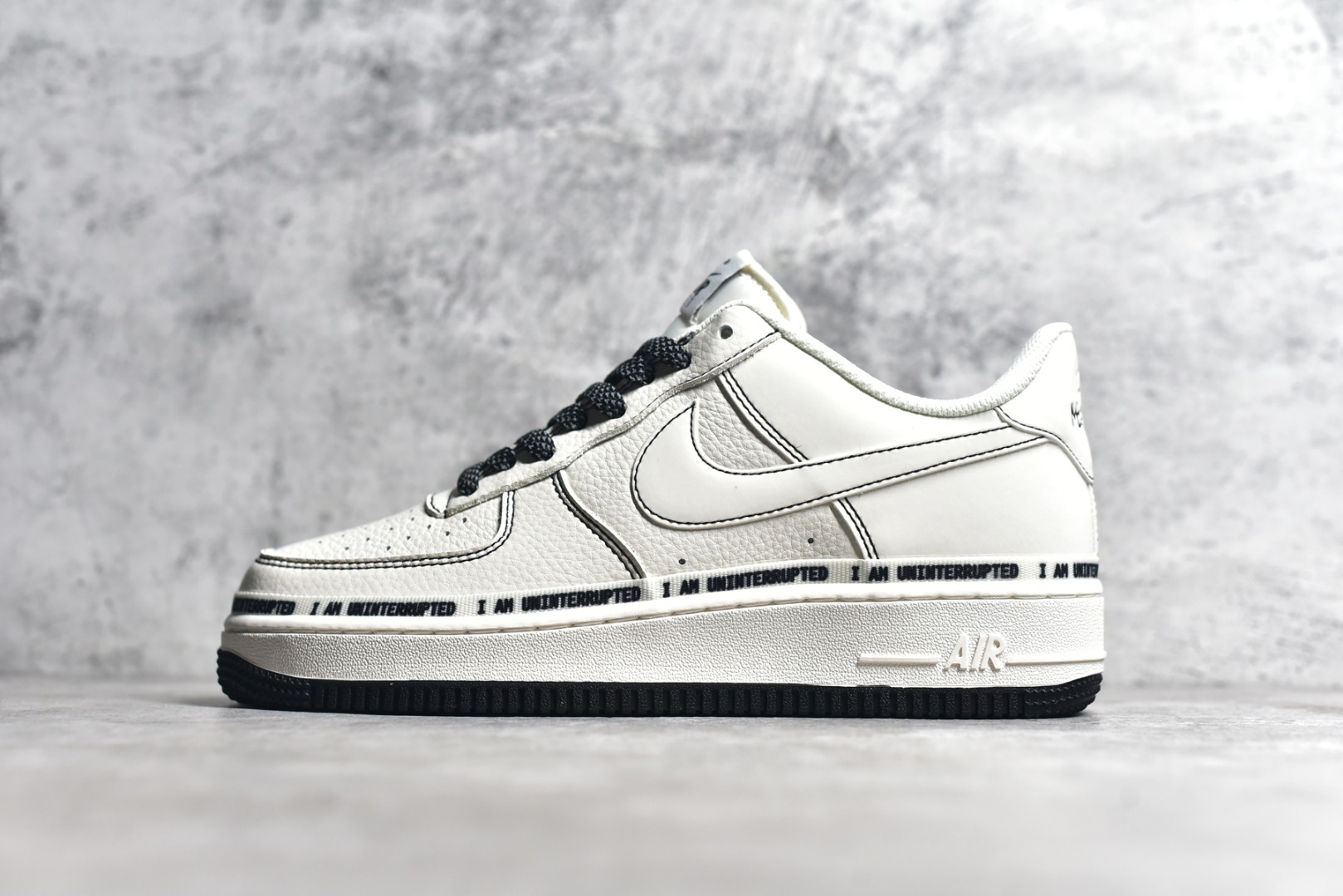 UNINTERRUPTED X NK AIR FORCE 1’07 LOW “MORE THAN” UY5696-332