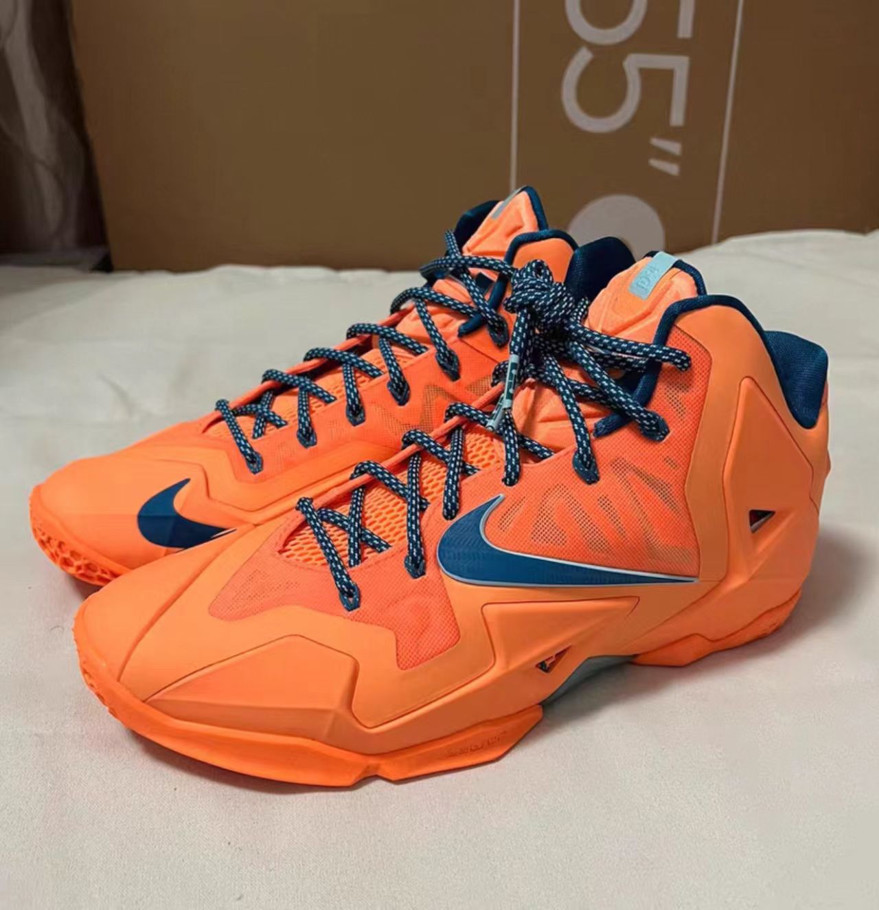 Nike LeBron XI 