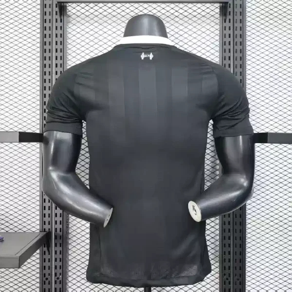Liverpool Authentic Football Jersey Black Goalkeeper Shirt 2025/26