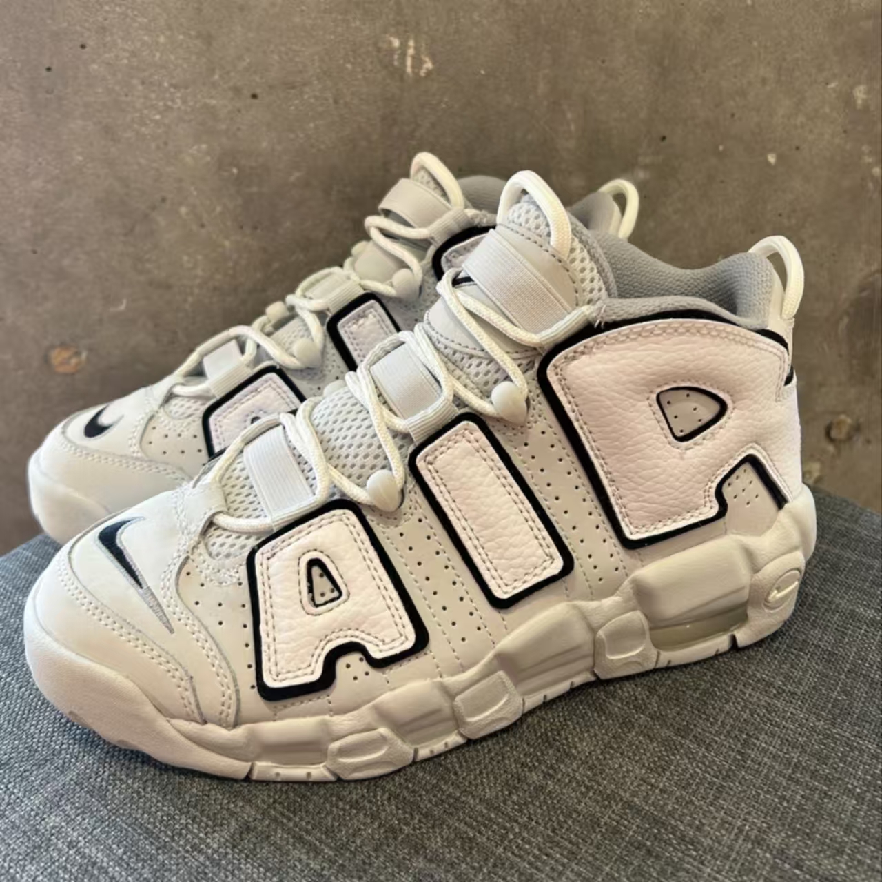 Nike Air More Uptempo 