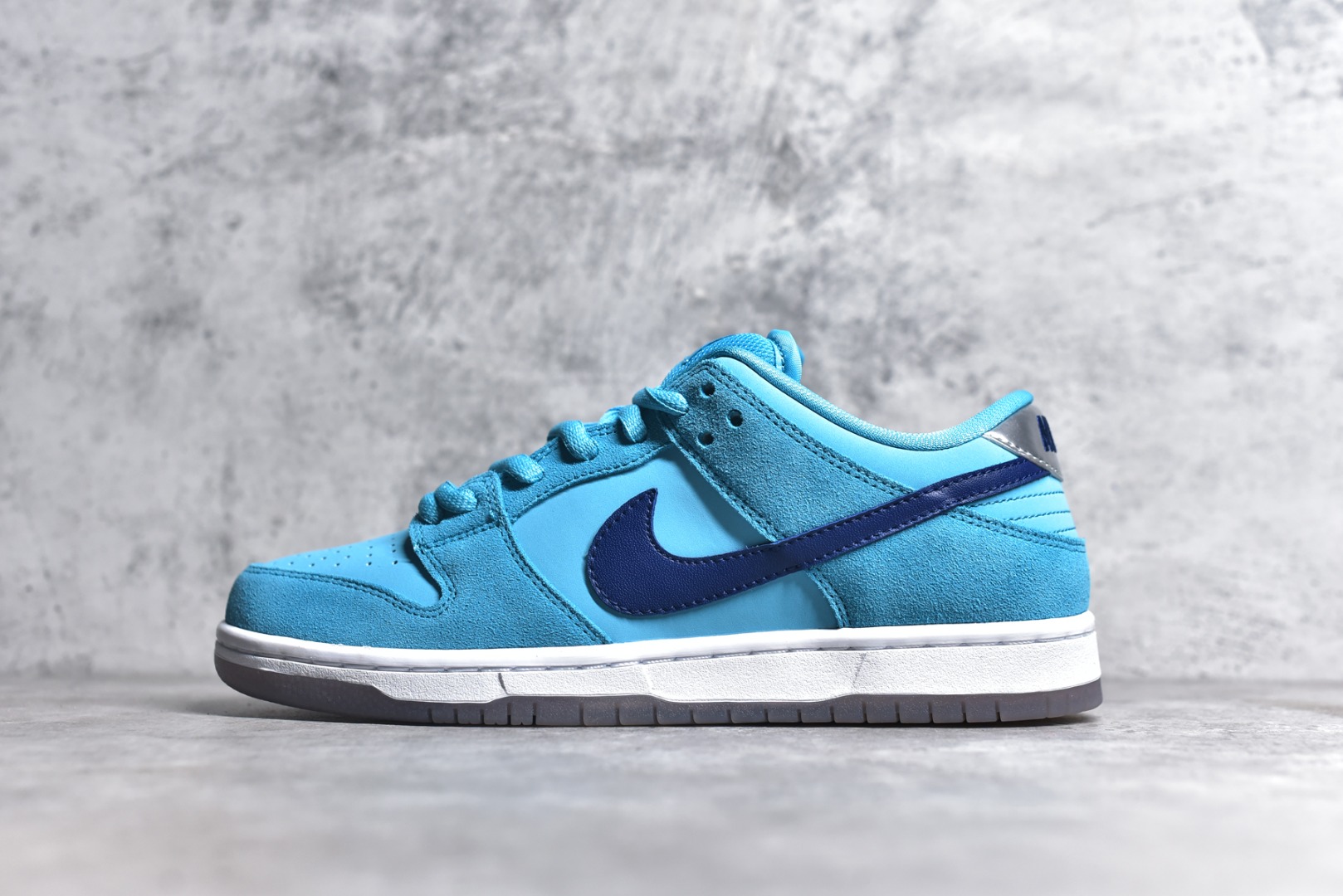 NIKE SB DUNK LOW PRO BLUE FURY MEN'S BQ6817-400
