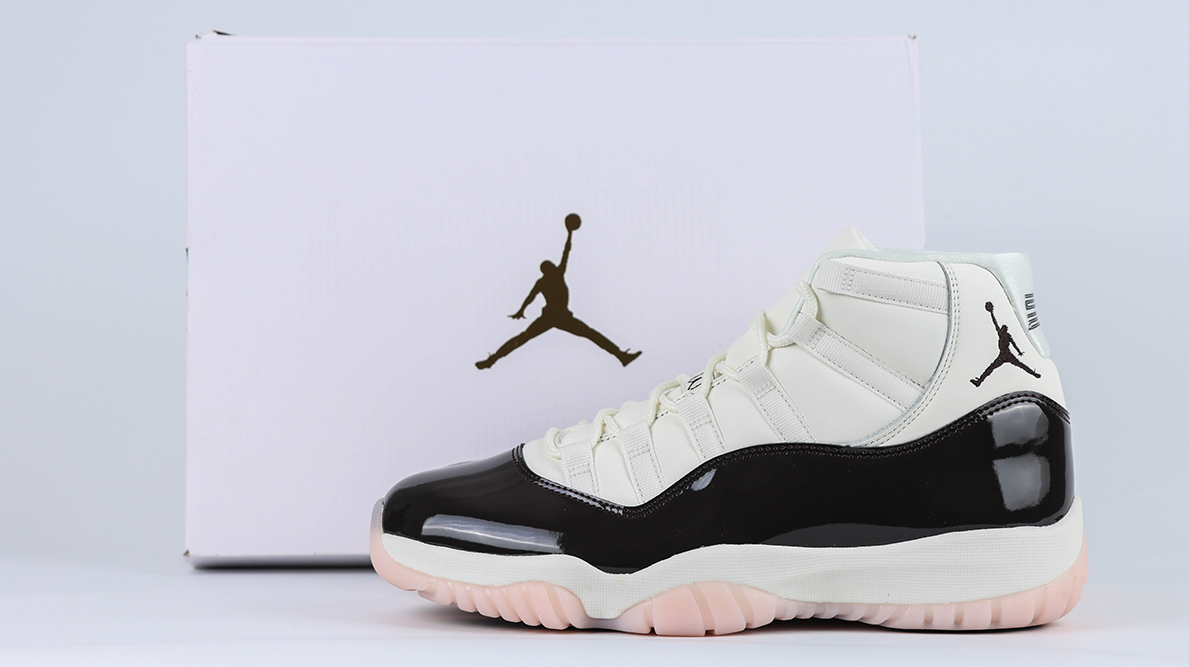 Jordan 11 Retro 'Neapolitan'